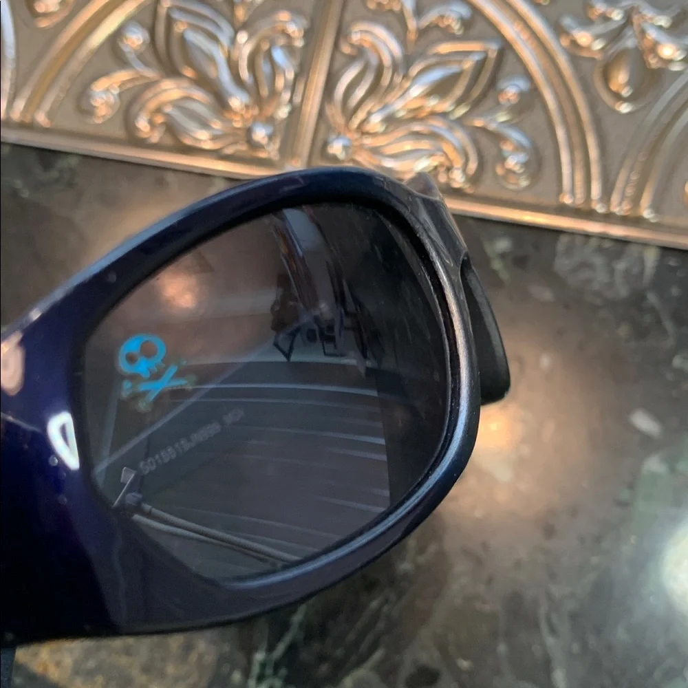 🌹OFFICIAL DISNEY • Kids Black Sunglasses with Polarized Dark Lenses
